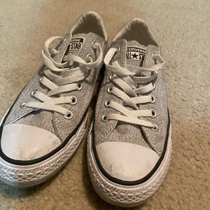 Converse grey white - fits like a size 8